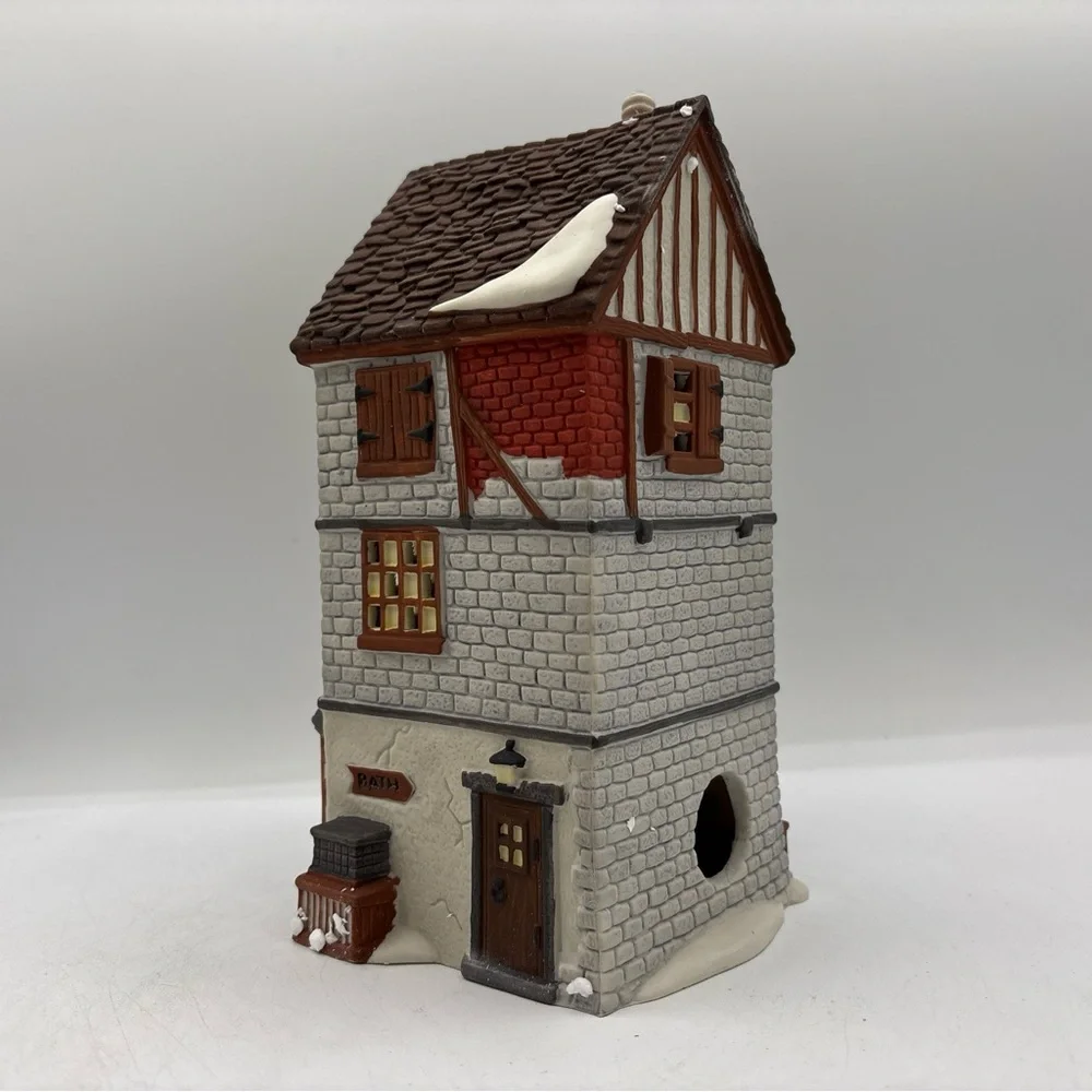 Department‎ 56 1988 Vintage HVC Dickens Village Series Poulterer 5926-9 Retired